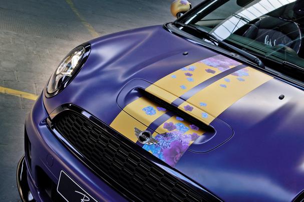 Edi��o especial do Mini Roadster Life Ball 2012 - Mini/divulga��o