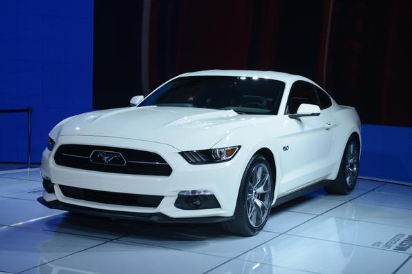 Ford Mustang 50 Year Limited Edition  - Newspress/divulgação