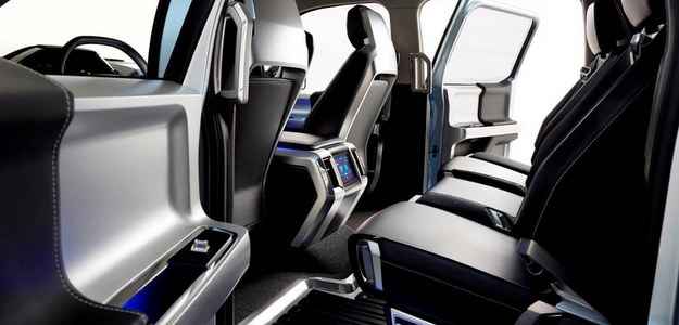 Bancos oferecem espaço extra aos passageiros (Ford/Divulgação) Bancos oferecem espaço extra aos passageiros (Ford/Divulgação)