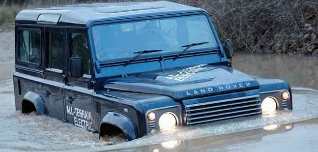 Modelo é desenvolvido para as situações mais adversas (Land Rover/divulgação) Modelo é desenvolvido para as situações mais adversas (Land Rover/divulgação)